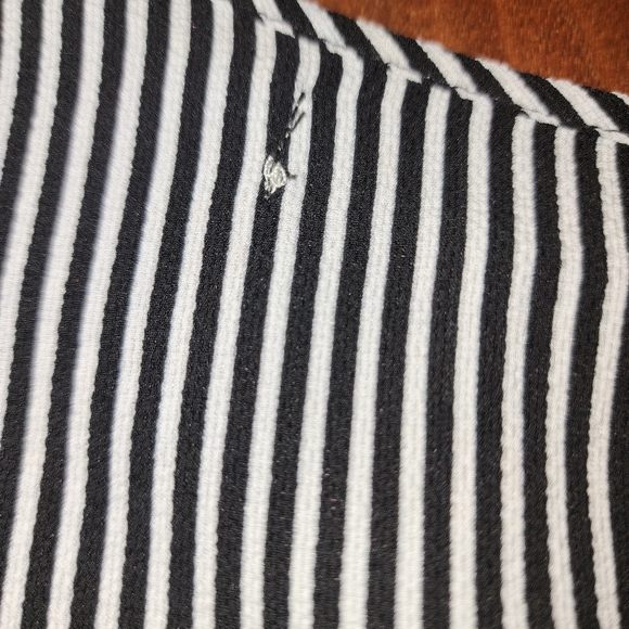 Monteau Black and White Stipe Flutter Sleeve, Sz L - Picture 12 of 12